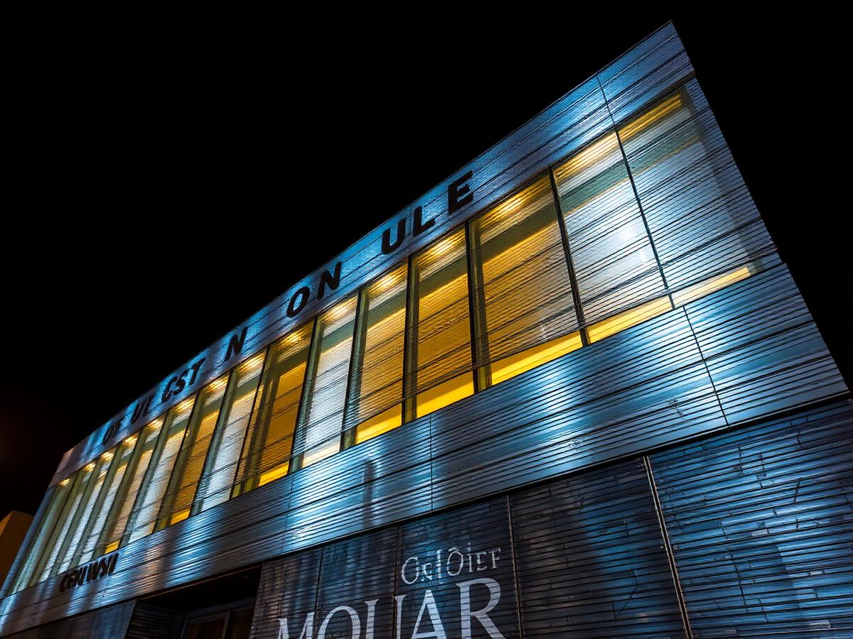 Architectural Lighting